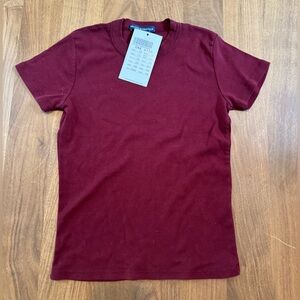 Brandy Melville maroon t shirt